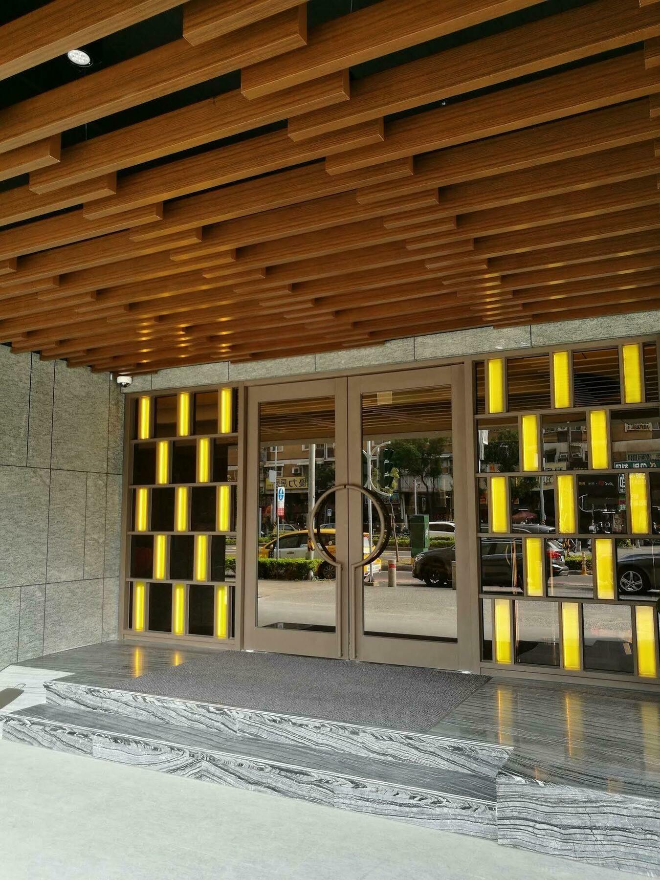 Hotel Midtown Richardson - Kaohsiung Bo'Ai Exterior foto